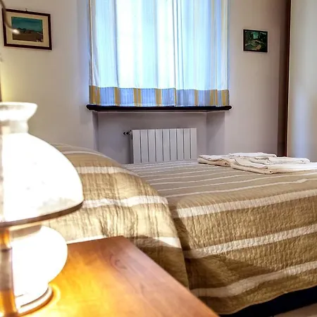 Acqua Marina Pad Apartment